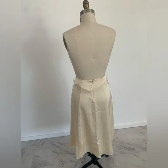 Fame and Partners- light nude midi skirt size 2 - Picture 3 of 5